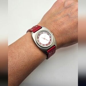 ROXY Wine Red Burgundy Biker Style Watch Untested